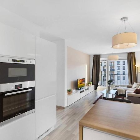 Sunflower - Modern Large Charming Apartment With Balcony Pozsony Kültér fotó